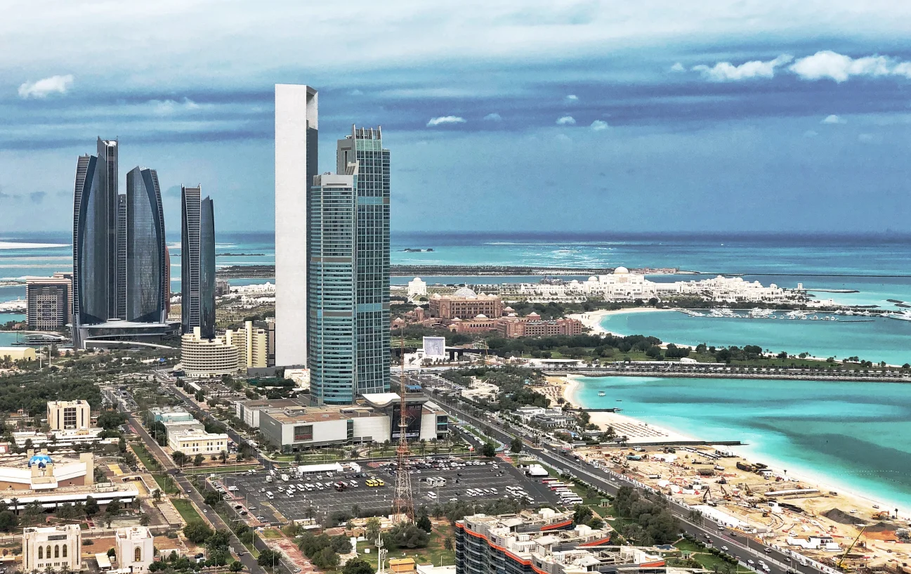 Top 10 Areas to Invest in Abu Dhabi Real Estate in 2025 | Complete Investor’s Guide